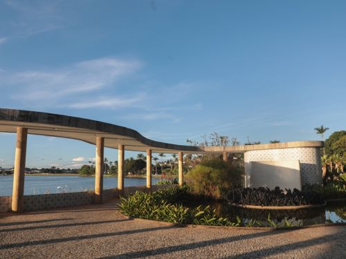 Casa do Baile - Verônica Manevy Casa do Baile - Verônica Manevy