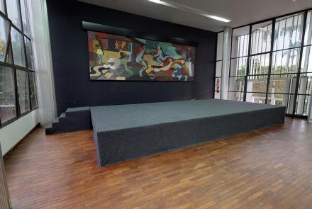 No Iate, é possível admirar a obra 'O Esporte', de Roberto Burle Marx. Foto: Antônio Vitor Campo Maia / Acervo Belotur