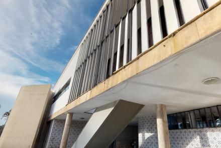 A função do Iate nessa estratégia era a de se apresentar como a porta de entrada náutica para a lagoa, incentivando os esportes aquáticos e o uso de lazer do espelho d’água. Foto: Antônio Vitor Campo Maia / Acervo Belotur